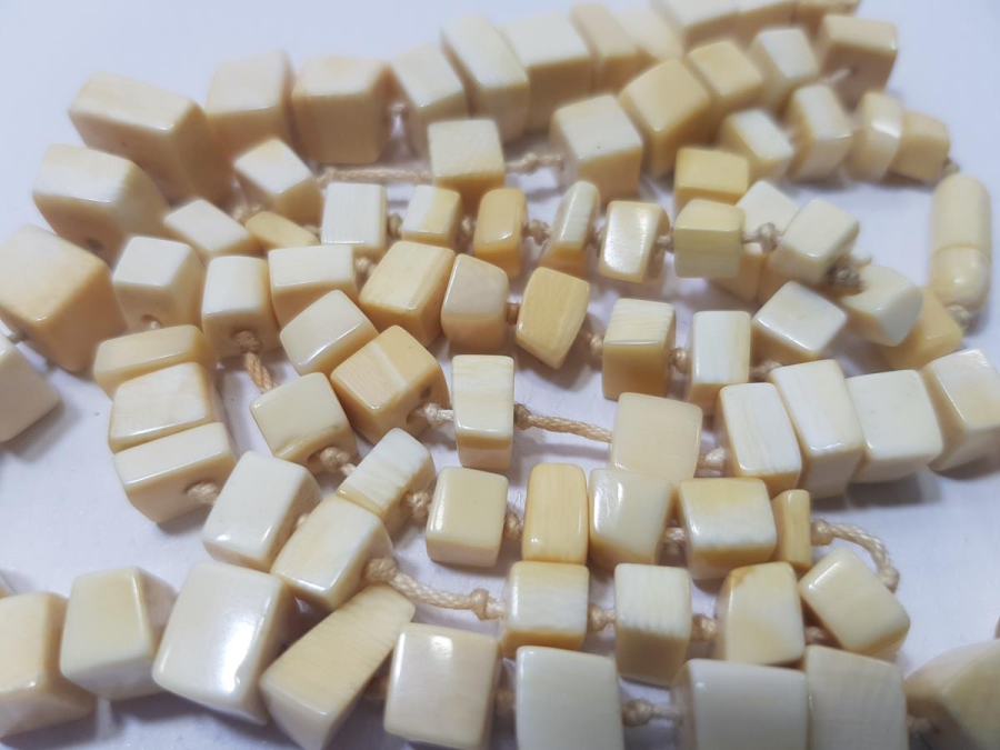 ANTİKA FİL DİŞİ GERDANLIK