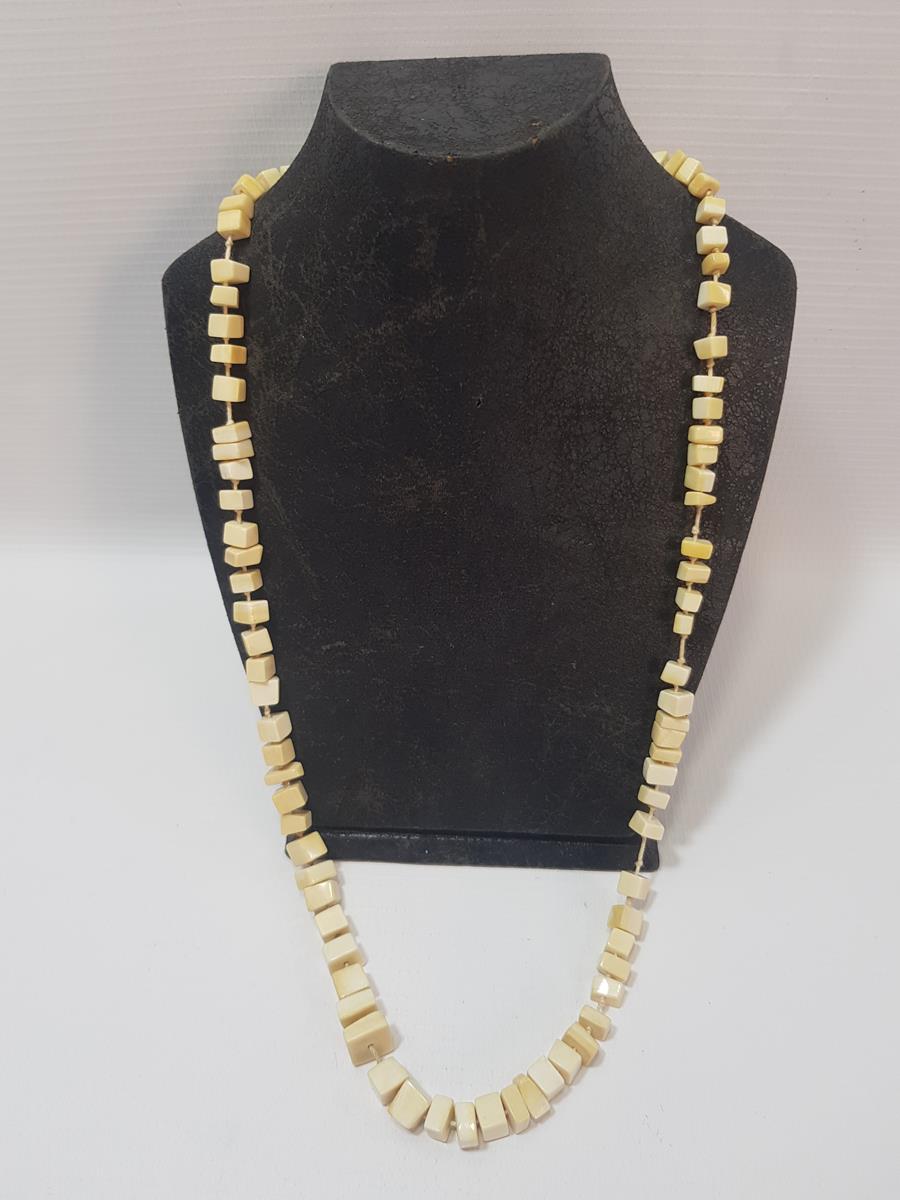 ANTİKA FİL DİŞİ GERDANLIK