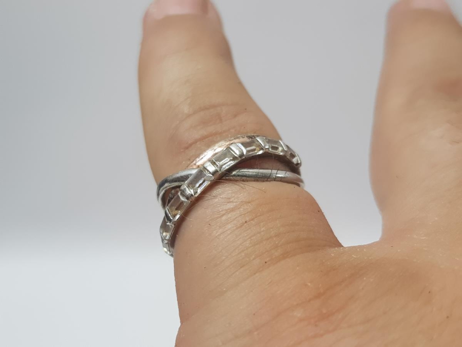 ZİRKON TAŞLI GÜMÜŞ YÜZÜK