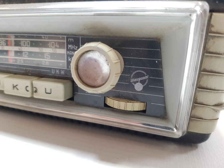 ANTİKA BLAUPUNKT KLASİK ARABA RADYOSU