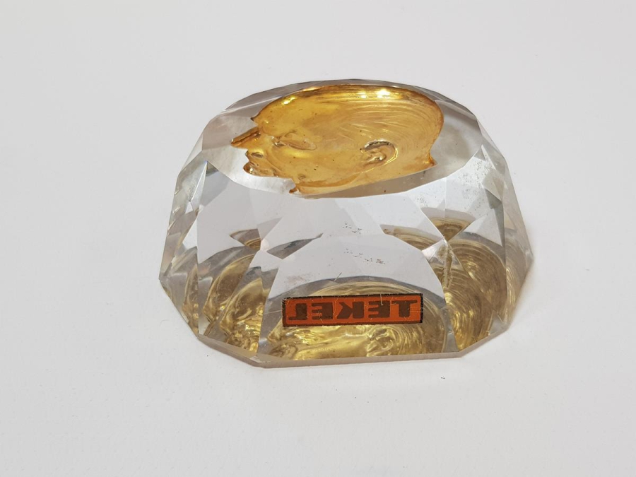 TEKEL CAM ATATÜRK MASA ÜSTÜ SÜSÜ