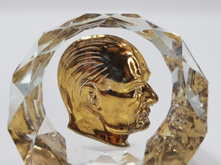 TEKEL CAM ATATÜRK MASA ÜSTÜ SÜSÜ