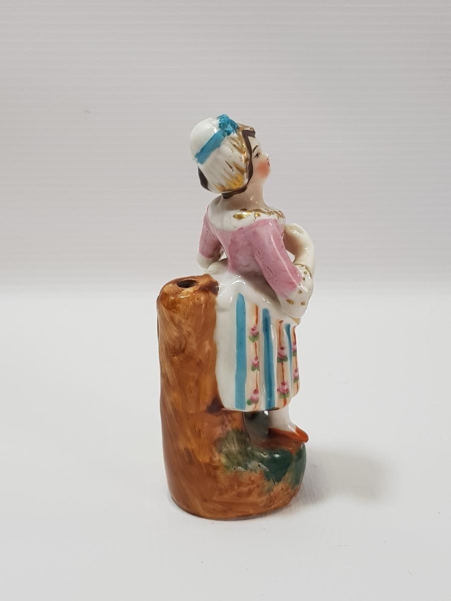 ANTİKA PORSELEN KADIN BİBLOSU