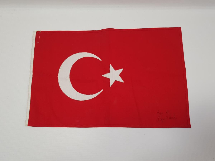 ANTİKA EL DİKİM TÜRK BAYRAĞI