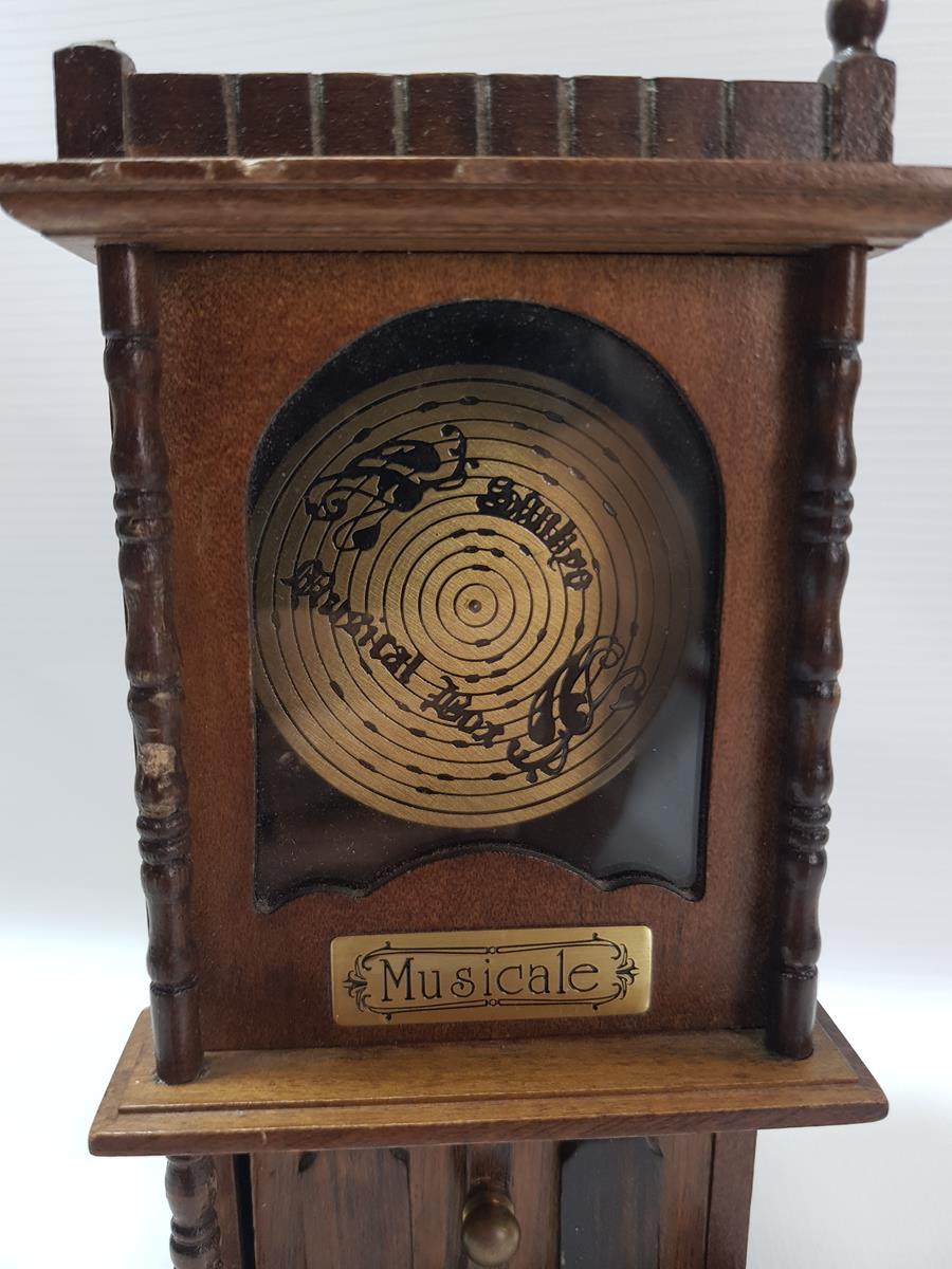 ANTİKA AHŞAP MÜZİK KUTUSU