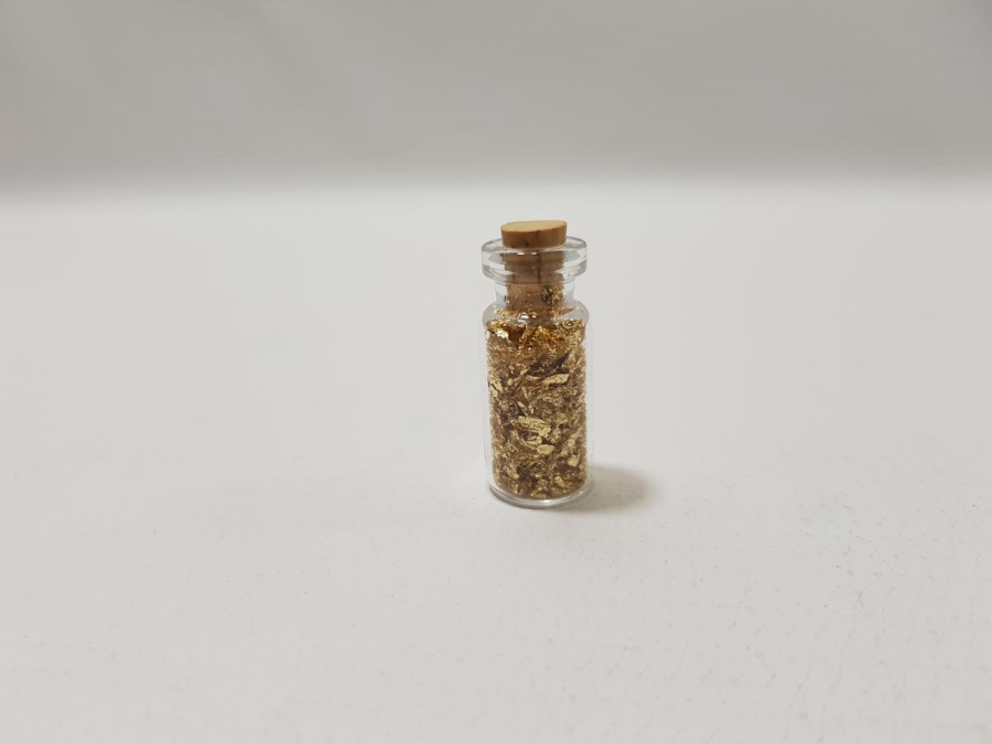 OSMANLI DÖNEMİ HATTATLARIN VARAK İŞLEMESİ İÇİN BİR ŞİŞE ALTIN TOZU