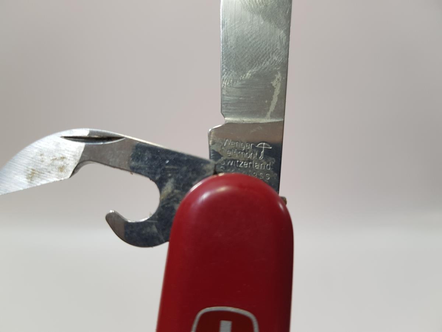 WENGER İSVİÇRE ÇAKISI