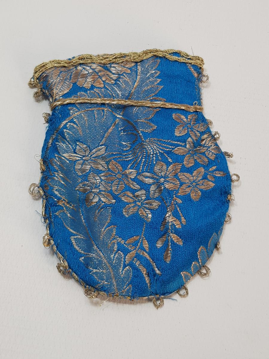 OSMANLI DÖNEMİ GÜMÜŞ SIRMA İŞLEMELİ ELMASİYE KESE