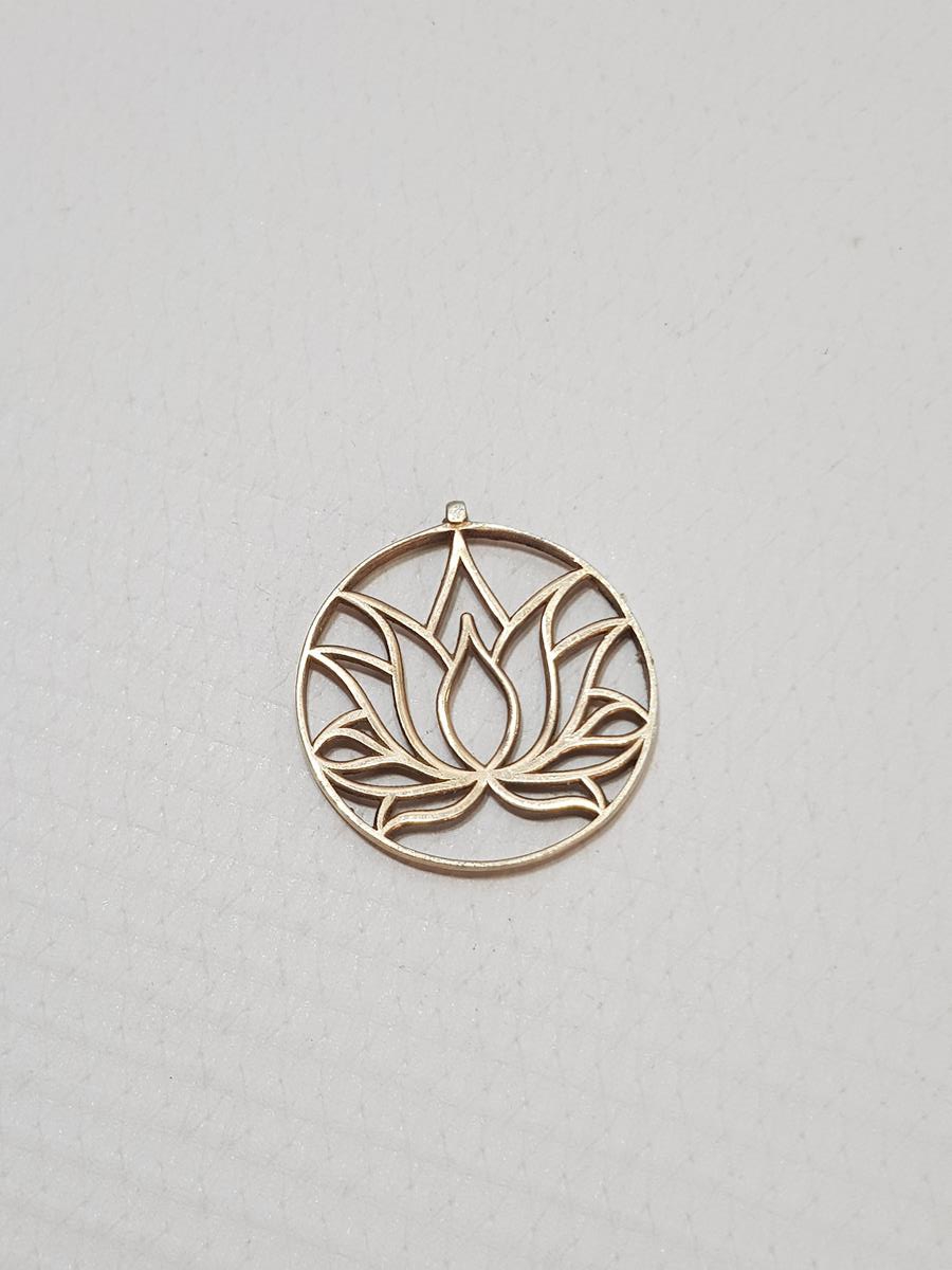 ÇİÇEK FORMLU GÜMÜŞ KOLYE UCU