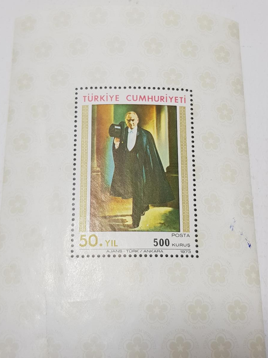 1973 CUMHURİYETİN 50. YILI ATATÜRK RESİMLİ BLOK PUL
