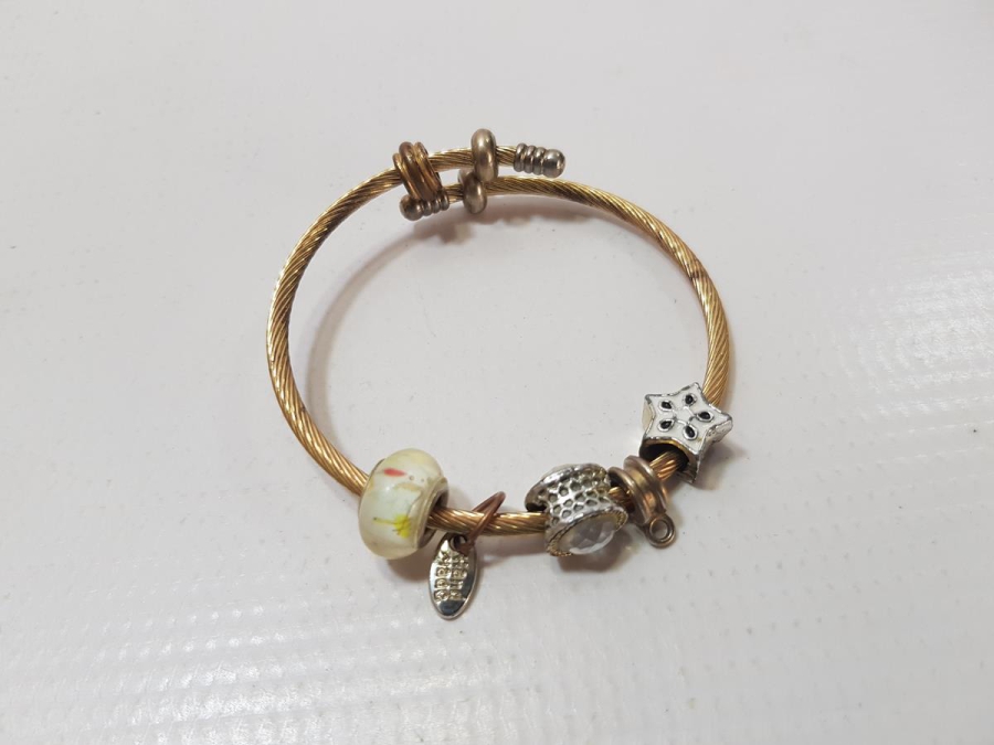 BİJUTERİ BİLEKLİK