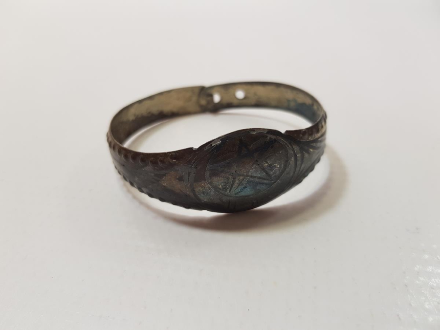 OSMANLI DÖNEMİ SAVATLI AY YILDIZLI GÜMÜŞ BİLEZİK