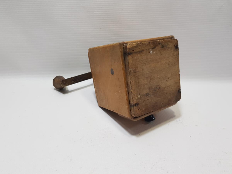 ANTİKA KAHVE DEĞİRMENİ