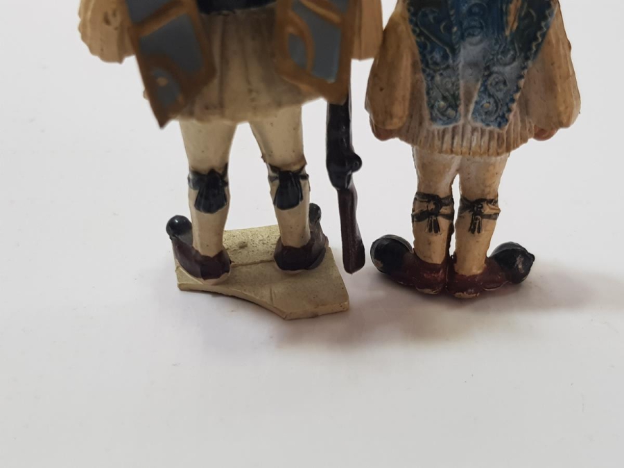 BİR ÇİFT YUNAN ASKERİ BİBLO