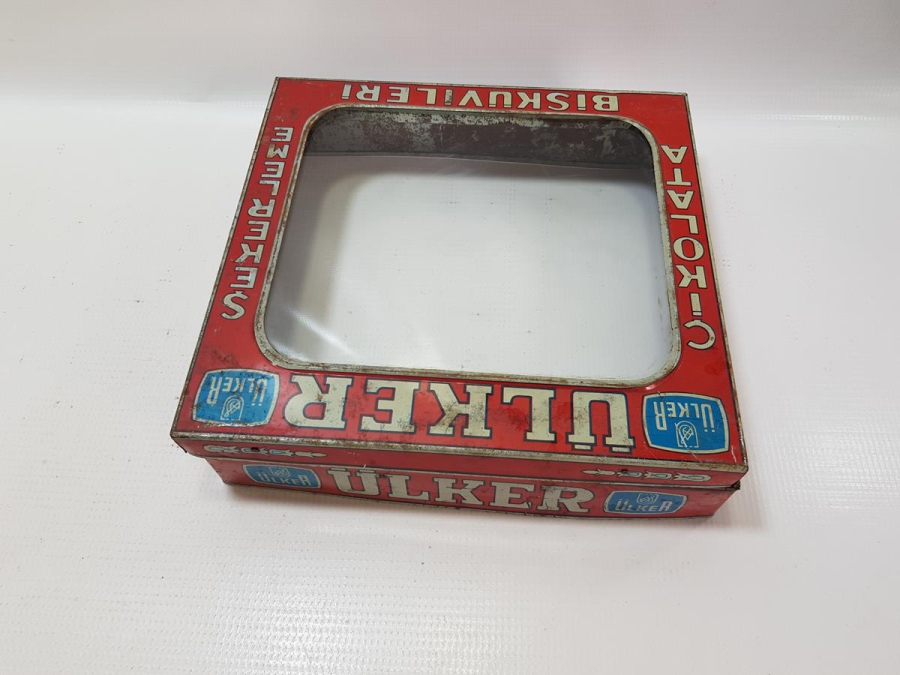 ESKİ BAKKALİYE: ÜLKER BİSKÜVİLERİ KUTUSU KAPAĞI