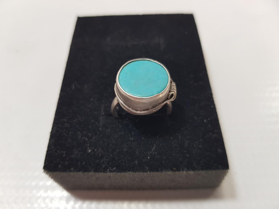 TURKUAZ TAŞLI GÜMÜŞ YÜZÜK