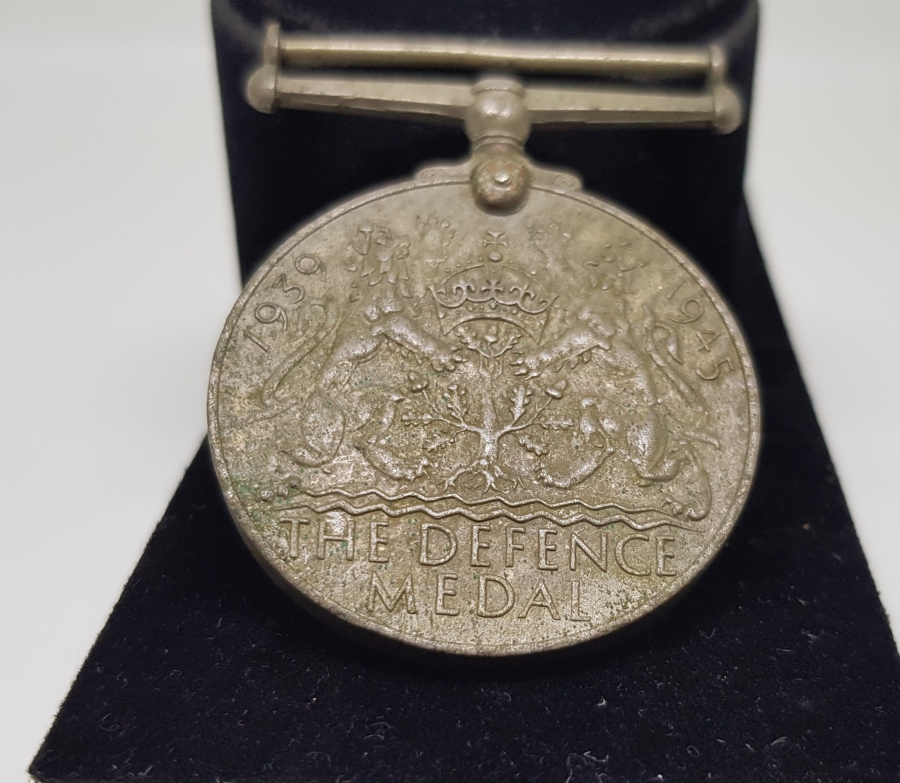 2. DÜNYA SAVAŞI DÖNEMİ NADİR İNGİLİZ SAVUNMA LİYAKAT MADALYASI