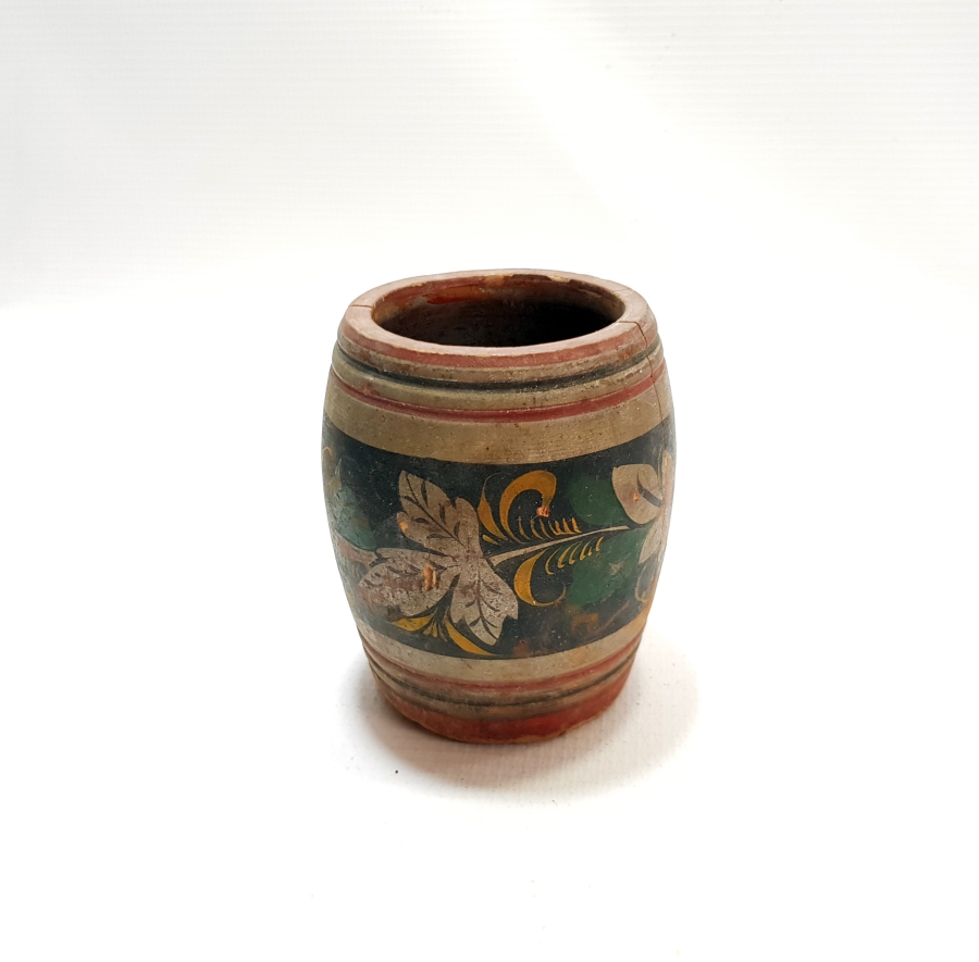 ÜZERİ EL BOYAMA İŞÇİLİKLİ AHŞAP HOKKA