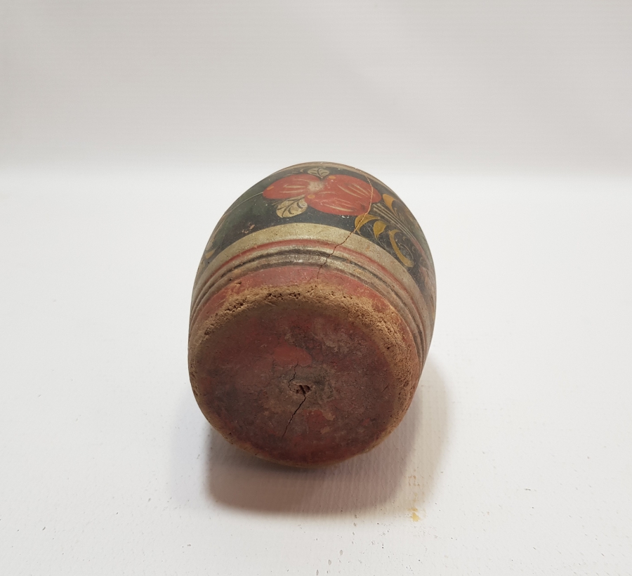 ÜZERİ EL BOYAMA İŞÇİLİKLİ AHŞAP HOKKA