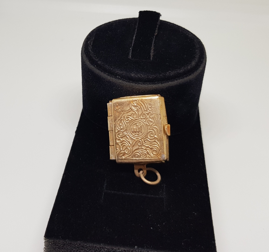 ORİJİNAL KUTUSUNDA OSMANLI DÖNEMİ NADİR SÜVARİ SANCAK KABI