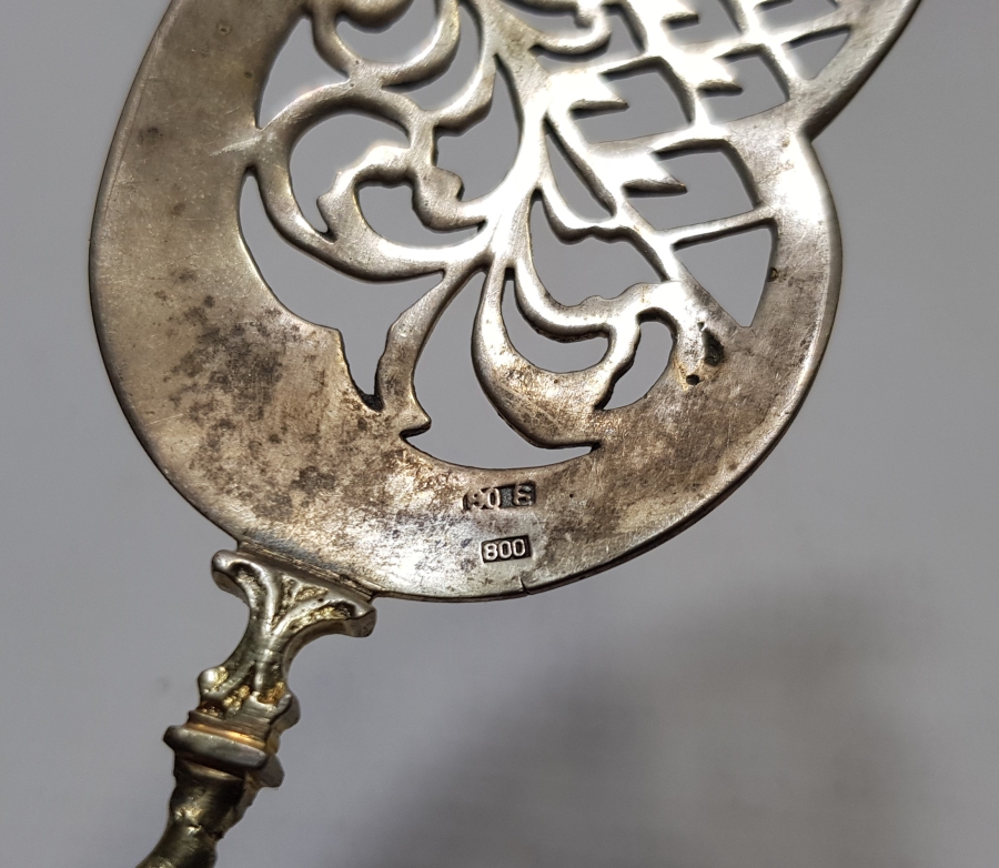 KABARTMA İŞÇİLİKLİ ANTİKA GÜMÜŞ PASTA SPATULASI