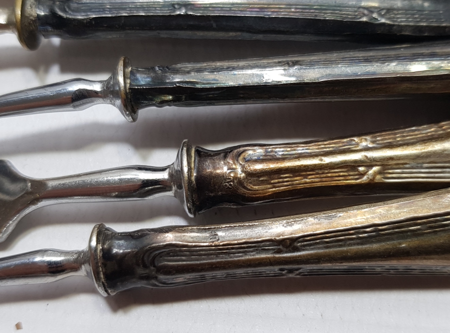 GÜMÜŞ SAPLI ALTILI ÇATAL BIÇAK SETİ