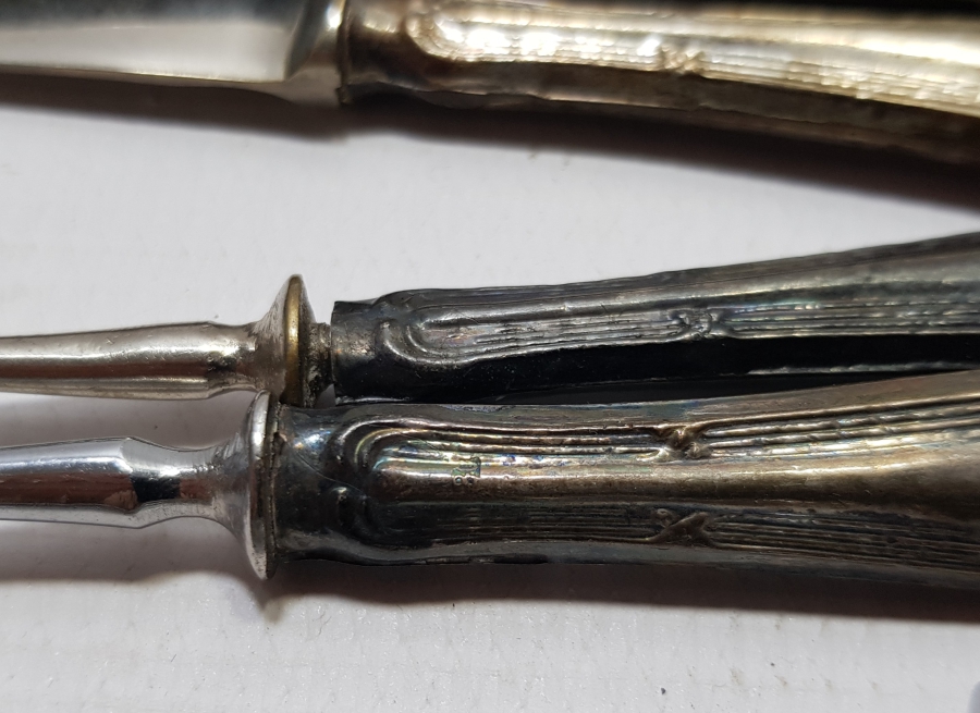 GÜMÜŞ SAPLI ALTILI ÇATAL BIÇAK SETİ