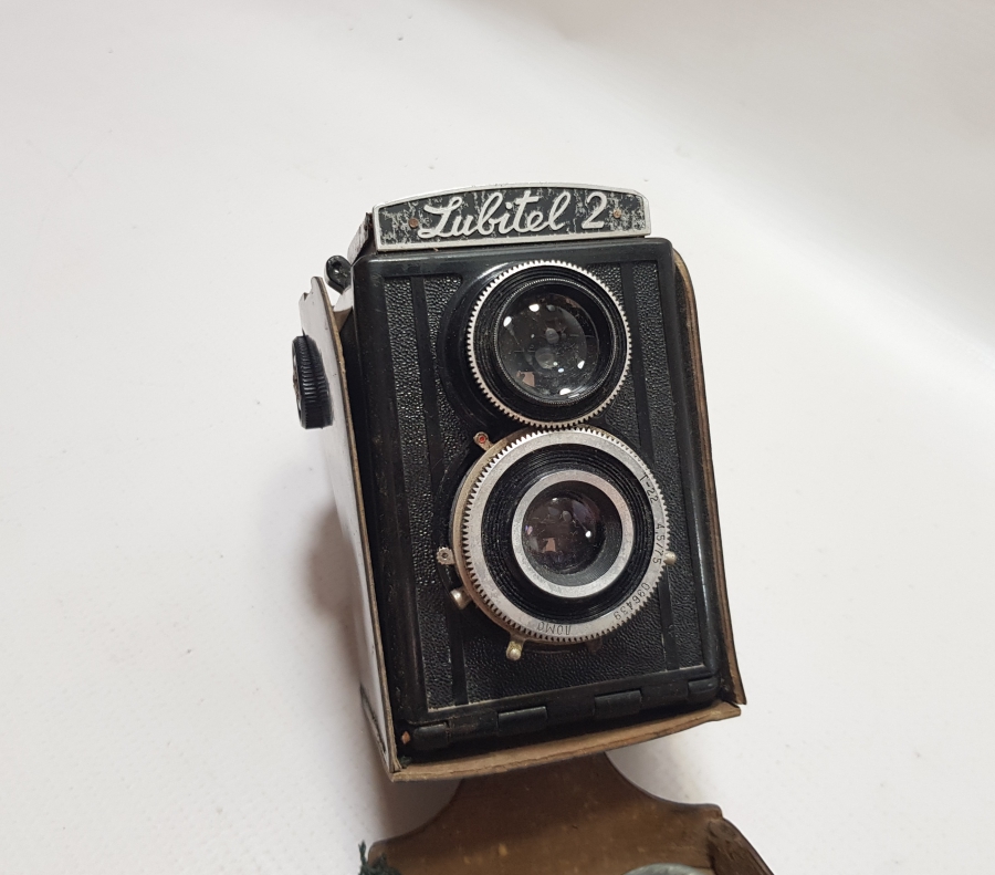 ORİJİNAL DERİ KUTUSUNDA ANTİKA LUBİTEL 2 MARKA FOTOĞRAF MAKİNESİ