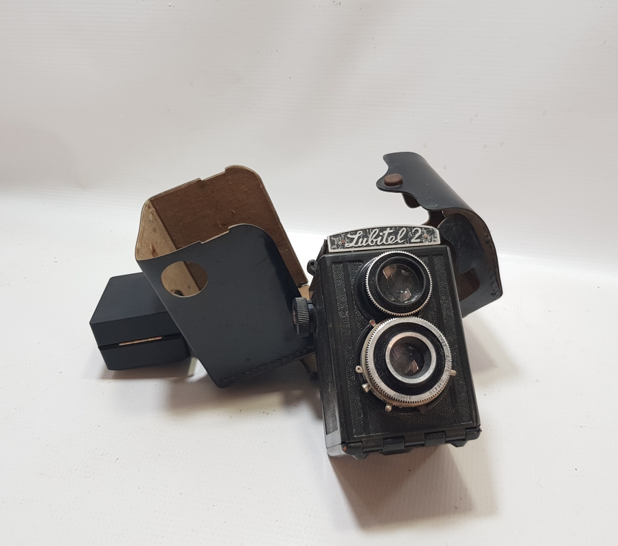 ORİJİNAL DERİ KUTUSUNDA ANTİKA LUBİTEL 2 MARKA FOTOĞRAF MAKİNESİ