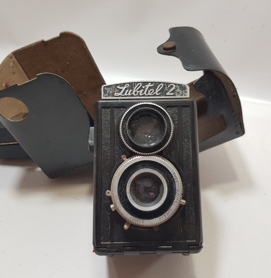 ORİJİNAL DERİ KUTUSUNDA ANTİKA LUBİTEL 2 MARKA FOTOĞRAF MAKİNESİ
