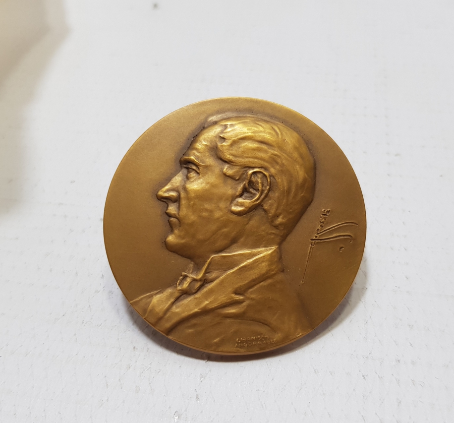 OSMANLICA GAZİ MUSTAFA KEMAL İMZALI BÜYÜK BOY ATATÜRK MADALYON