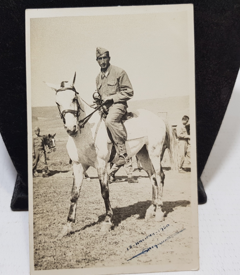 1950 YILI ATLI SÜVARİ FOTOĞRAFI