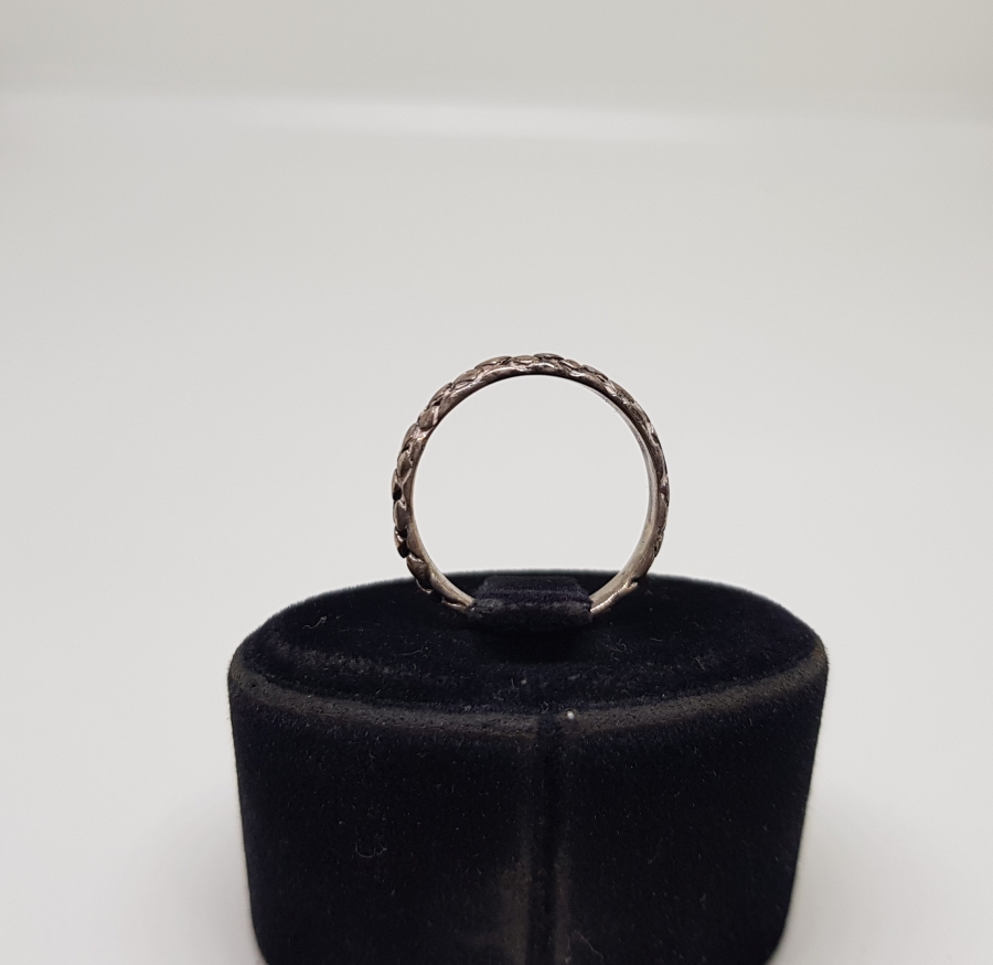 KABARTMA İŞÇİLİKLİ ALYANS MODELİ GÜMÜŞ YÜZÜK