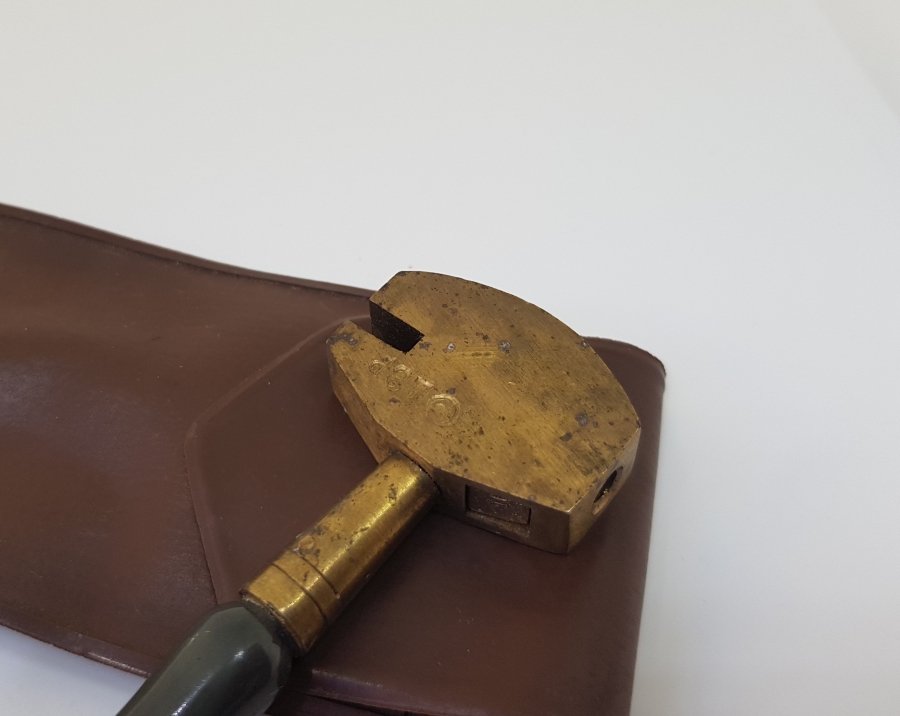 ORİJİNAL KUTUSUNDA ANTİKA ELMAS UÇLU CAM KESKİSİ - CAM KESME ALETİ