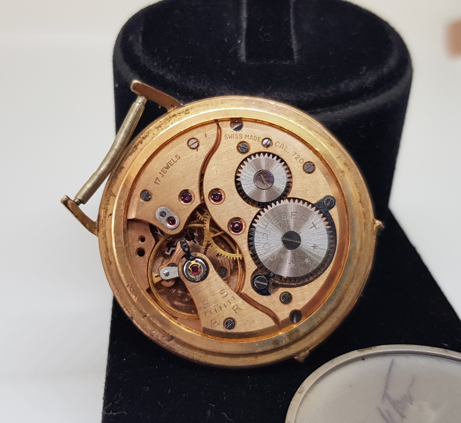 DEVLET DEMİR YOLLARI İÇİN ÖZEL YAPILMIŞ CORTEBERT MARKA ALTIN KAPLAMA KURMALI KOL SAATİ