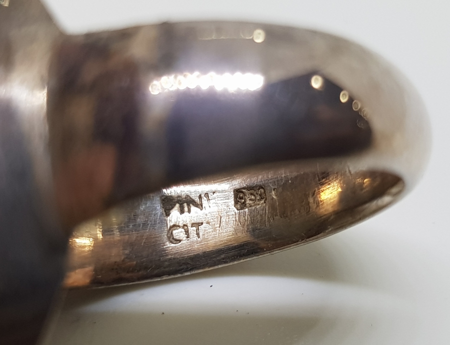 ÜZERİ İŞLENMEMİŞ HAM DOĞAL TAŞLI ÖZEL YAPIM GÜMÜŞ YÜZÜK