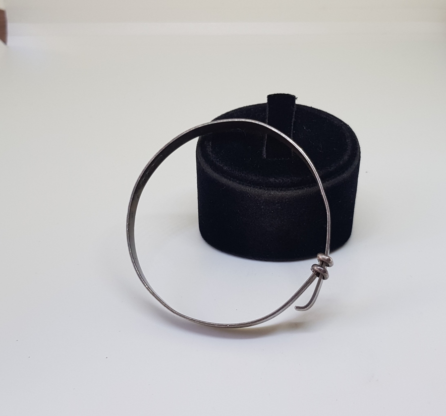 KEMER FORMUNDA YAPILMIŞ ANTİKA İNGİLİZ BİLEKLİK