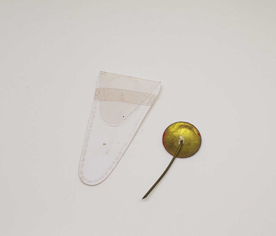 ORİJİNAL KABINDA ANTİKA CHP ROZETİ