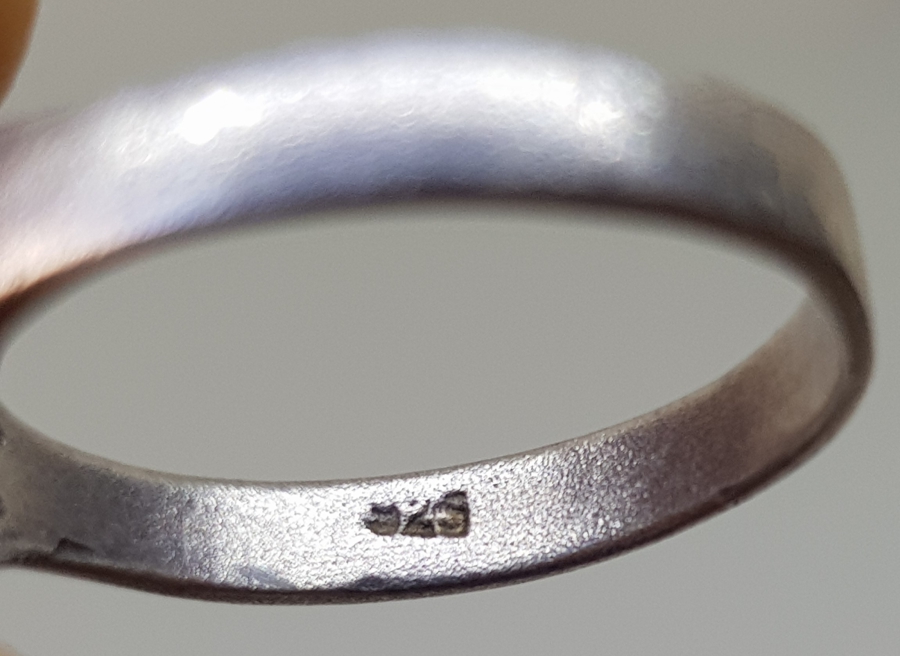 ÜZERİ MİNE İŞÇİLİKLİ ÖZEL YAPIM GÜMÜŞ YÜZÜK