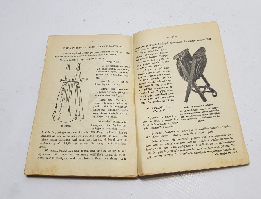 AİLE BİLİGİSİ İLE İLGİLİ ANTİKA KİTAP