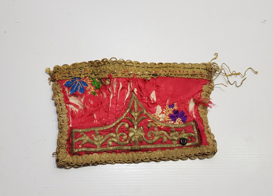 İPEK VE SIRMA İŞÇİLİKLİ OSMANLI DÖNEMİ CÜZDAN