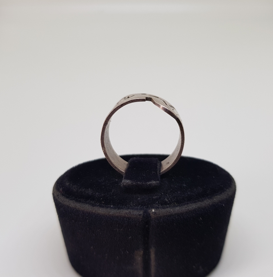 ÖZEL TASARIM GÜMÜŞ YÜZÜK