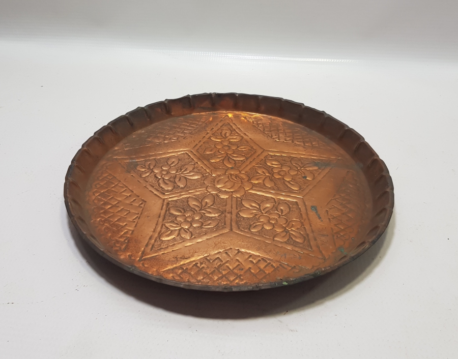 ORTASINDA OSMANLI YILDIZI BULUNAN SÜLEYMANİYE İŞİ EL YAPIMI OSMANLI KAHVE TEPSİSİ