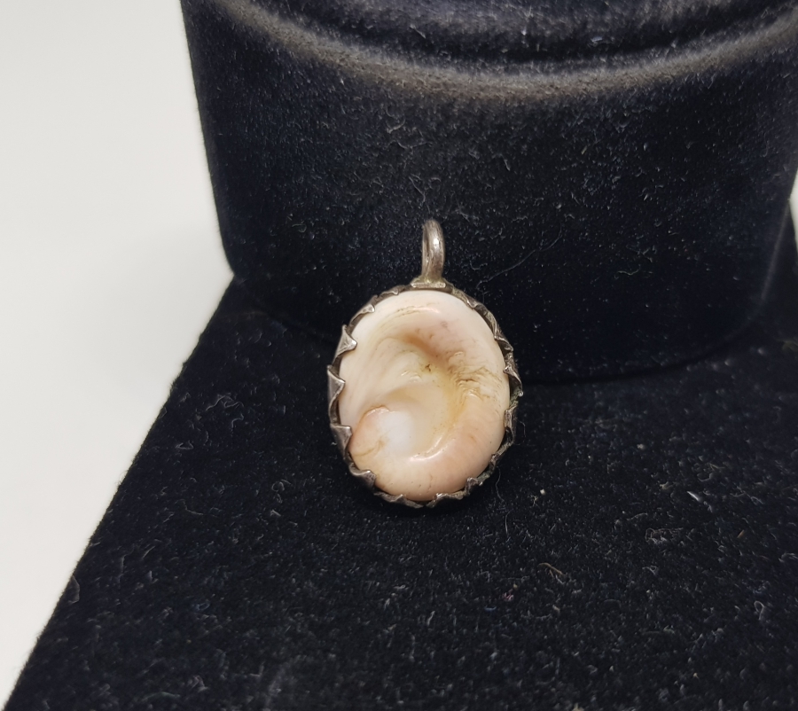 OSMANLI DÖNEMİ BEYAZ MERCANLI NADİR GÜMÜŞ KOLYE UCU