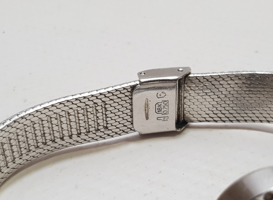 OMEGA MARKA KURMALI ANTİKA KOL SAATİ