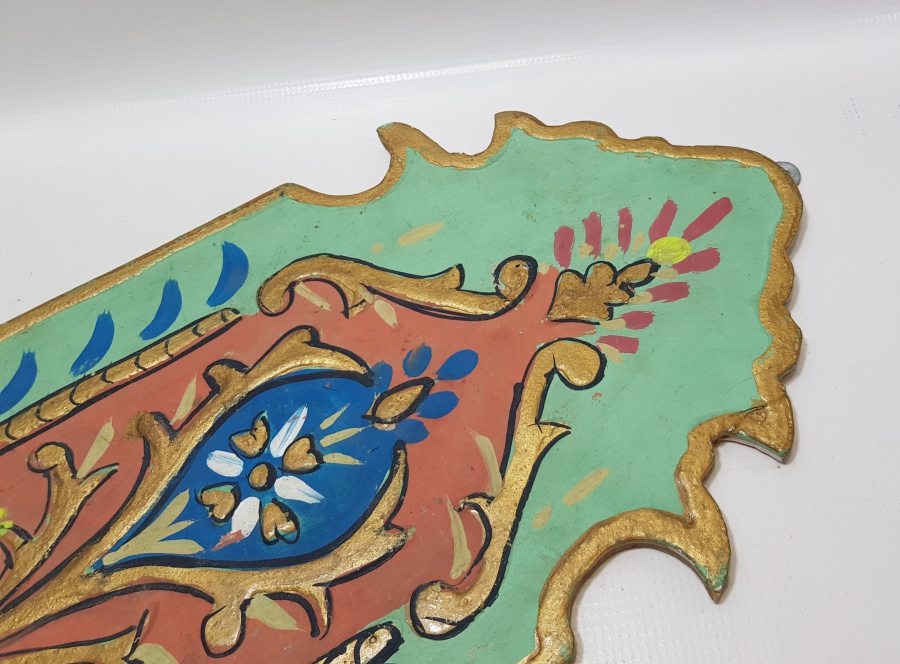 EDİRNEKARİ FORMDA YAPILMIŞ ÜZERİ İŞLEMELİ ANTİKA LAMBALIK - KAVUKLUK