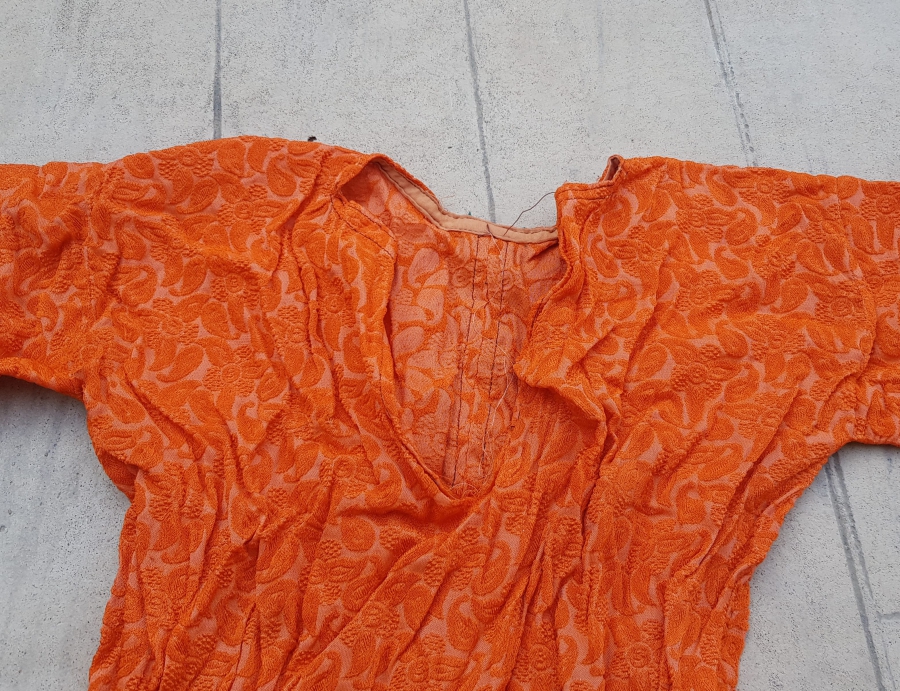 EL YAPIMI ANTİKA ELBİSE