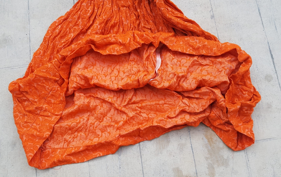 EL YAPIMI ANTİKA ELBİSE