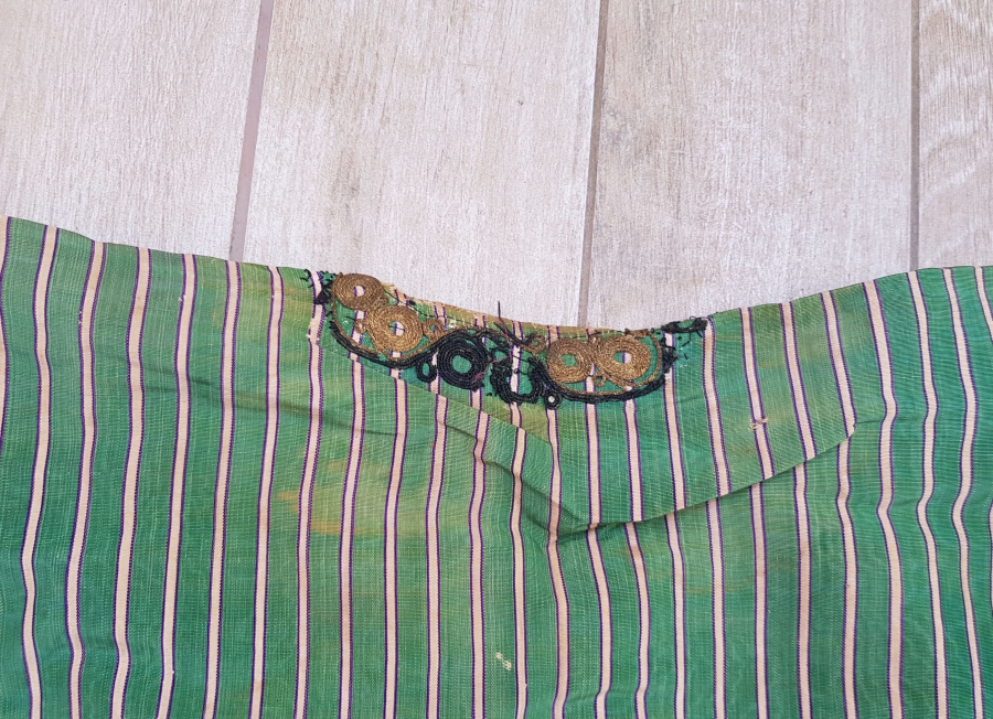 SIRMA VE İPEK İBRİŞİM İŞLEMELİ OSMANLI DÖNEMİ ŞALVAR ÜSTLÜĞÜ