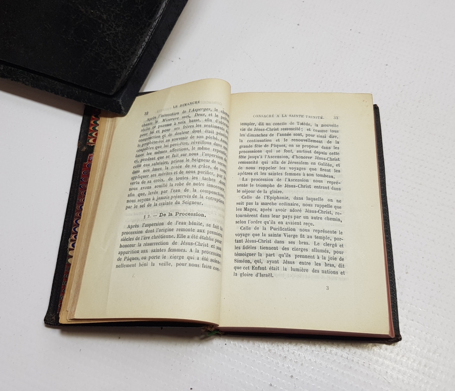 1874 TARİHLİ DERİ CİLTLİ ANTİKA İNCİL